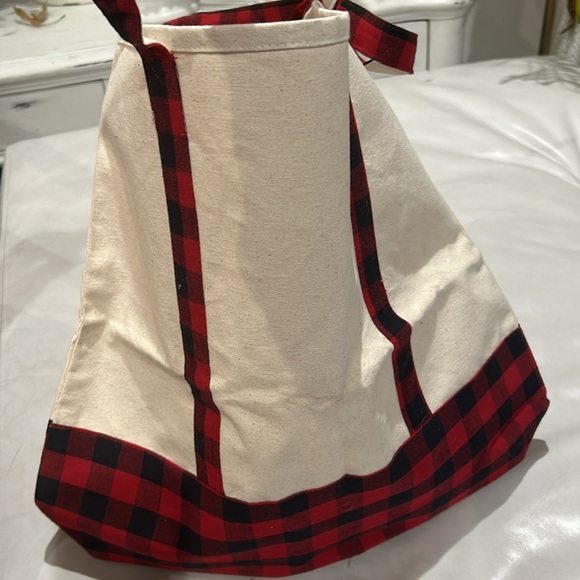 CHRISTMAS TREE SHOPS Cotton Canvas Tote Bag (Monogrammed “C”), Cream & Red\Black - Picture 9 of 13